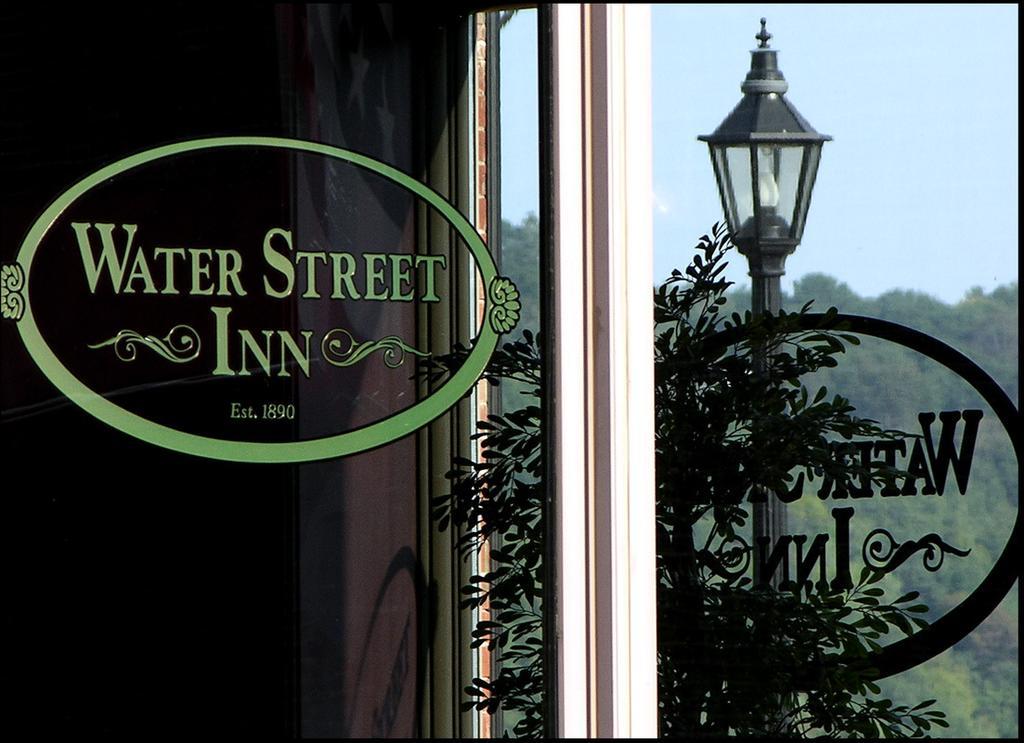 Water Street Inn Stillwater Exterior photo